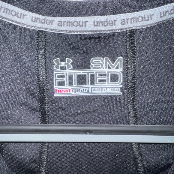 Under Armour Fitted Racerback Tank Top Size Small - Picture 3 of 3